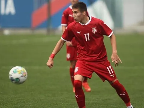 Juve tính cướp cả mục tiêu miễn phí của Milan