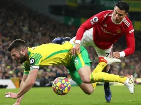 5 điểm nhấn Norwich 0-1 M.U: Khởi đầu chậm chạp; Trò chơi tâm lý