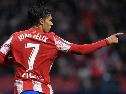 Atletico tuyên bố sốc: "Chúng tôi xem xét bán Felix"; Bom tấn nổ ở M.U?