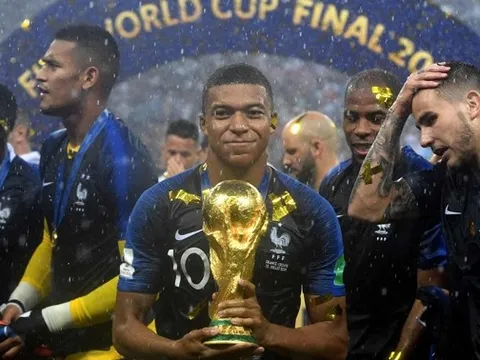 Đã đến lúc để Kylian Mbappe phải “rời nhà”