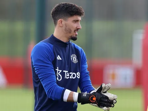 "Họ có thể sẽ hối hận khi bán cậu ấy cho M.U"