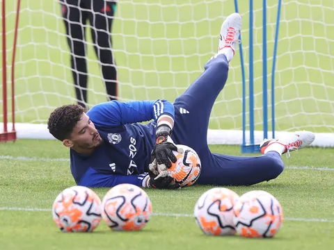 Bayindir chưa có trận ra mắt Man Utd, Ten Hag nói thẳng lý do