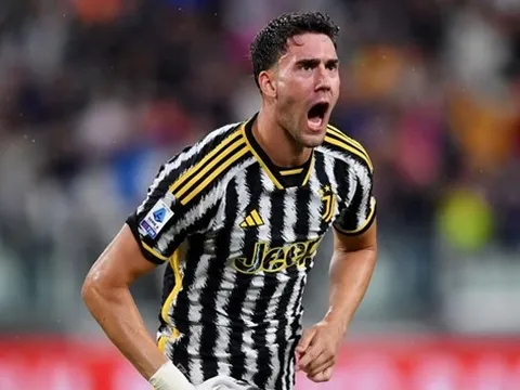 Juventus chuẩn bị gia hạn hợp đồng với Vlahovic