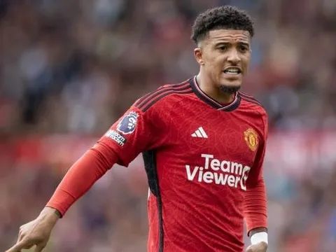 M.U ra điều kiện đẩy Sancho sang Juve