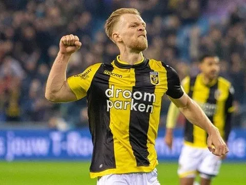 Tăng cường hàng thủ, Liverpool nhắm hậu vệ ''cùng nguồn với Andrew Robertson''