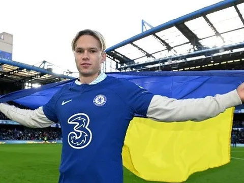 Ancelotti thay đổi thiên tài, làm tắt điện Klopp