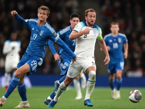 Harry Kane phá sâu kỷ lục của Wayne Rooney