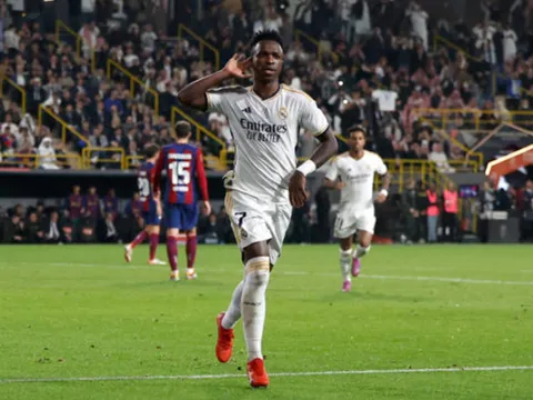 Ancelotti hé lộ cách dùng quân bài tẩy Vinicius