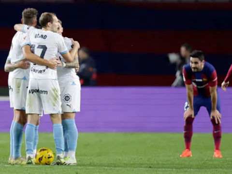 Gundogan chỉ ra sai lầm khiến Barca mất điểm