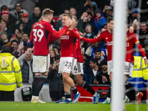 Scott McTominay chỉ tên ba cầu thủ đẳng cấp thế giới của Man Utd
