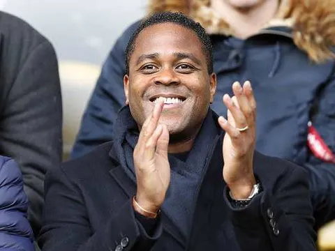 Patrick Kluivert nêu tên đội bóng ấn tượng nhất C1 mùa này