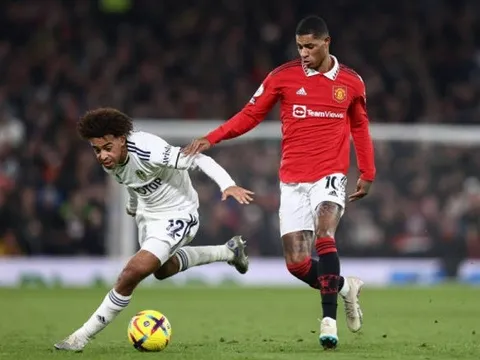 Người thắng kẻ thua sau trận Man Utd 2-2 Leeds