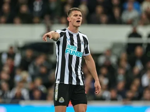 Balogun livestream màn ăn mừng độc lạ của tuyển Mỹ