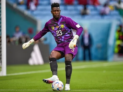 Thay thế De Gea, Ten Hag hướng đến thủ thành chơi chân có tiếng