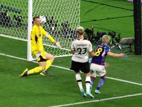 "Cậu đã phục vụ tuyệt vời cho M.U, đã đến lúc ra đi"