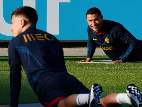 Thất bại lớn nhất của sếp lớn Man Utd