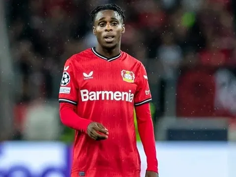 Mục tiêu của M.U bị Koeman chỉ trích: "Quyết định sai lầm"