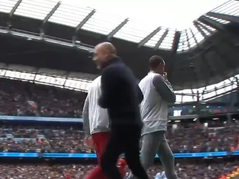 "Tôi nghĩ Ten Hag không đủ giỏi"