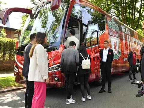 Đề nghị 100 triệu euro hớp hồn Benzema