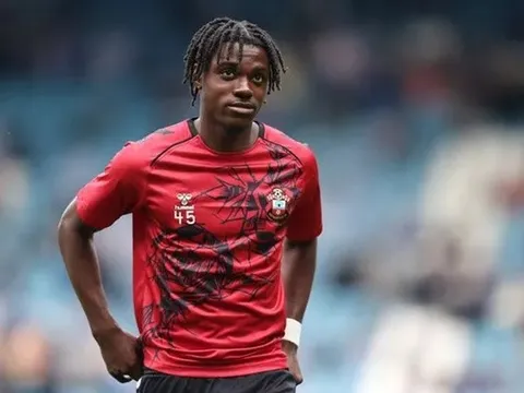 4 câu hỏi Klopp cần lời giải trước khi Liverpool gặp Chelsea