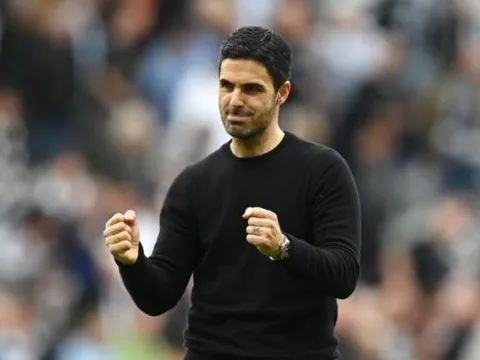 4 cầu thủ Arsenal có thể mua khi còn 40 triệu bảng