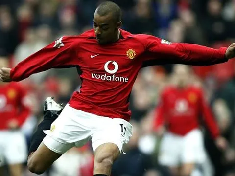 4 cầu thủ M.U chiêu mộ cùng Ronaldo năm 2003 thể hiện ra sao?