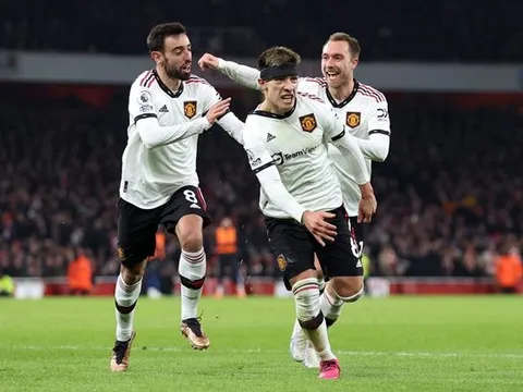 4 'điểm đen' của Man United trong thất bại trước Arsenal