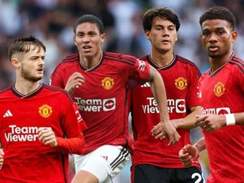 4 ngọc quý sẽ giúp Ten Hag giải quyết khủng hoảng