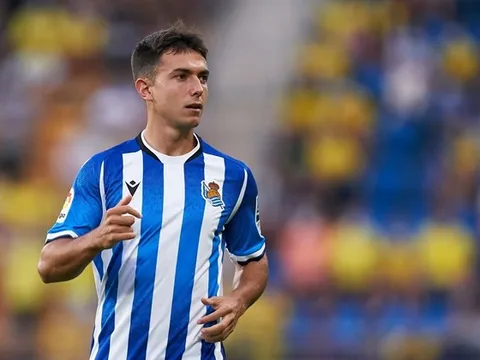 4 phương án B cho Arsenal nếu mua hụt Declan Rice