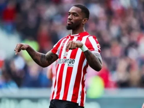 4 tiền đạo Arsenal có thể chiêu mộ vào tháng Giêng