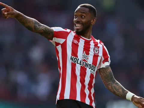 Người cũ M.U và Liverpool khuyên Arsenal không nên ký với Toney