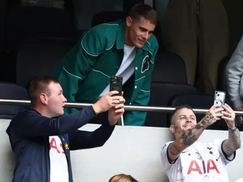 43 triệu bảng có nâng cấp nổi hàng thủ Tottenham?