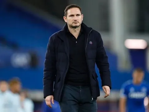 Lampard là ứng viên số 1 thay Steve Bruce ở Newcastle