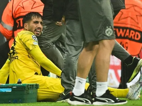 Borussia Dortmund “toát mồ hôi” vì 2 trụ cột chấn thương