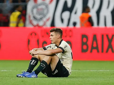 Moscardo lên bàn mổ khiến PSG "méo mặt"