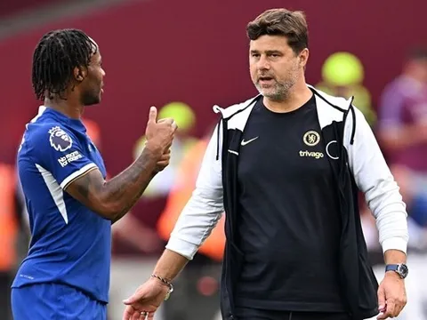 Mauricio Pochettino nói rõ quan điểm về Raheem Sterling