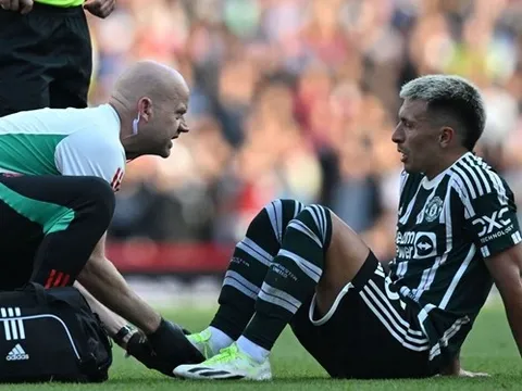 Lisandro Martinez liệu có phải Marcos Rojo thứ hai ở sân Old Trafford?