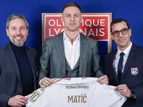 7 thương vụ mùa đông vừa được hoàn tất: Beraldo, Matic,  Echeverri...