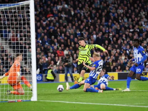 TRỰC TIẾP Brighton 0-3 Arsenal (H2): Trossard bấm bóng điệu nghệ