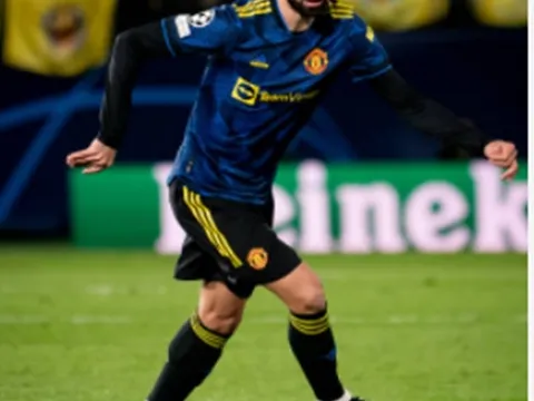 Harry Kane choáng ngợp trước bầu không khí tại RAMS Park
