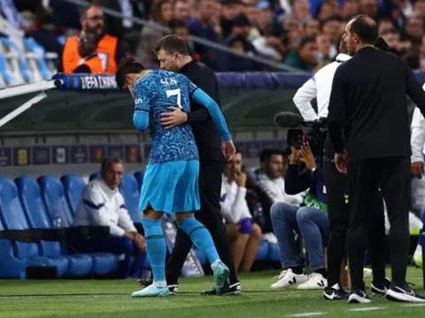 Inter lập thêm kỷ lục mới