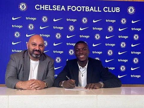 CHÍNH THỨC! Người mang về cú lừa 100 triệu bảng cho Chelsea ẵm giải lớn