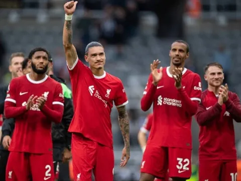 Carragher: Liverpool sẽ thay thế vị trí của Arsenal