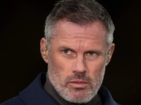 Carragher dự đoán top 4 sau trận M.U thua Arsenal