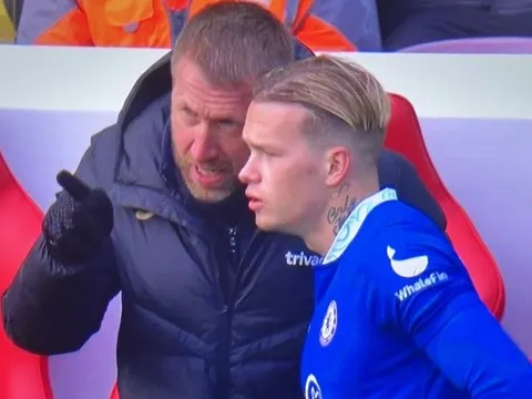 "Cậu ấy có rủi ro khi đồng ý đến Chelsea"