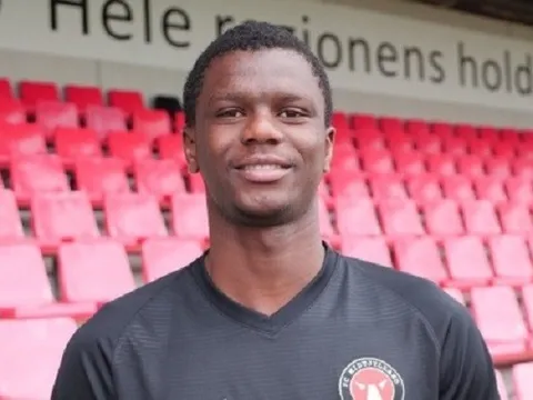 Arteta để mắt đến "cánh chim lạ"