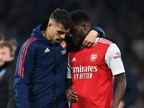 "Tôi và nhiều người bối rối khi Arsenal cân nhắc việc bán cậu ấy"