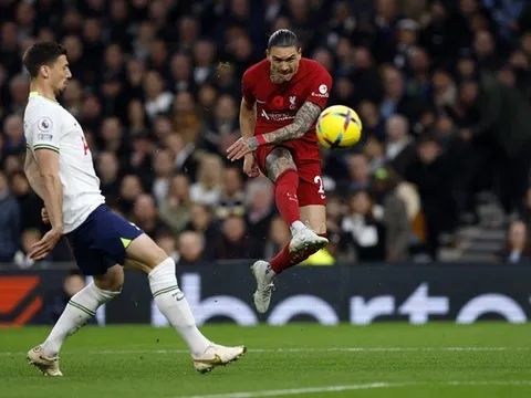 Sau 20 năm, Tottenham đang có khởi đầu tốt hơn Arsenal "bất bại"