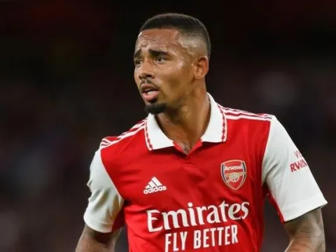 5 số 9 xuất sắc nhất Arsenal kỷ nguyên Premier League