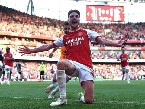 5 chữ ký tốt nhất Premier League 2023/24: Rice và Palmer dẫn đầu